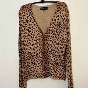 Jones New York Leopard Print Tan V-Neck Cardigan Sweater Size L